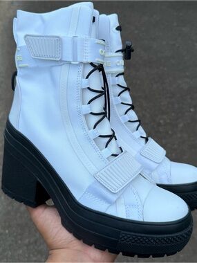 Chuck Taylor All Star GR 82 Platform Combat Boots White Womens SZ 8.5 Block Heel